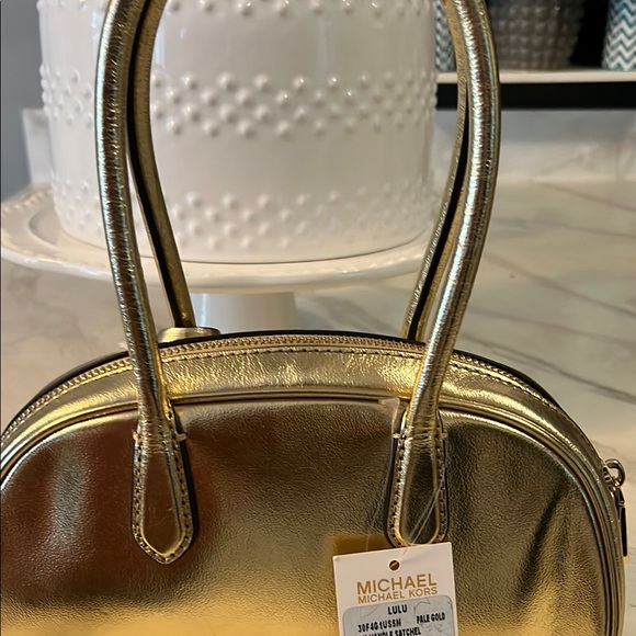 NWT Michael Kors Gold Habdbag - Picture 3 of 6